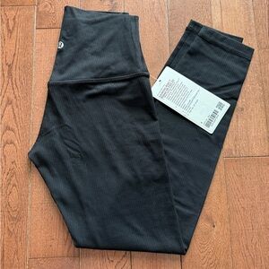 Lululemon ribbed align legging 25”